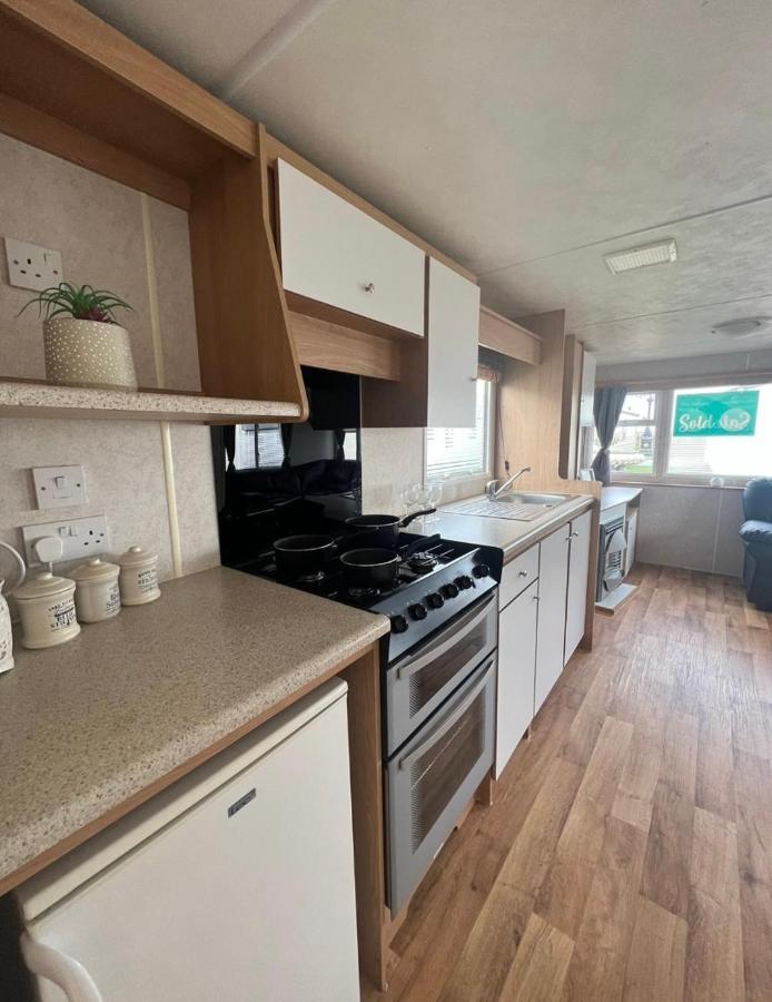 4 Berth Lido Beach Prestatyn Exterior photo