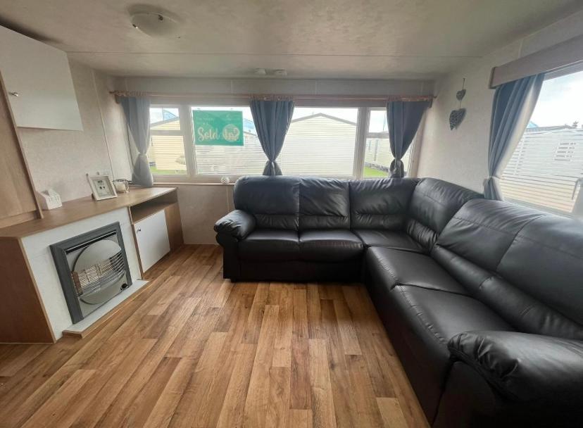 4 Berth Lido Beach Prestatyn Exterior photo